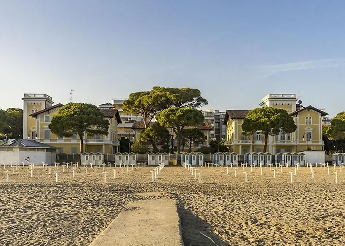 Marina Apart-hotel 4*