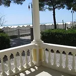 Aparthotel Marina