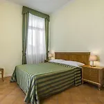 Marina Aparthotel