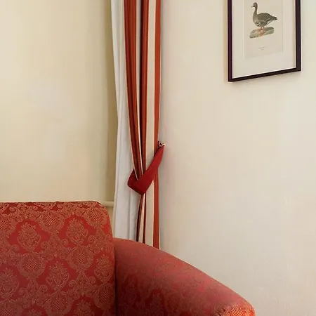 Marina Aparthotel *