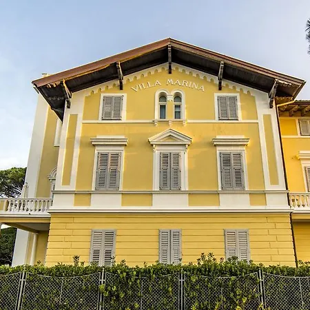 Aparthotel Marina 4*